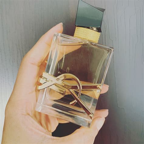 libre eau de parfum review.